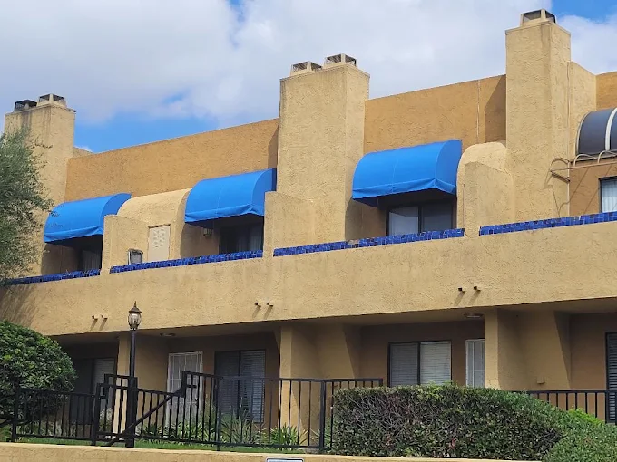 aluminum awnings - windows